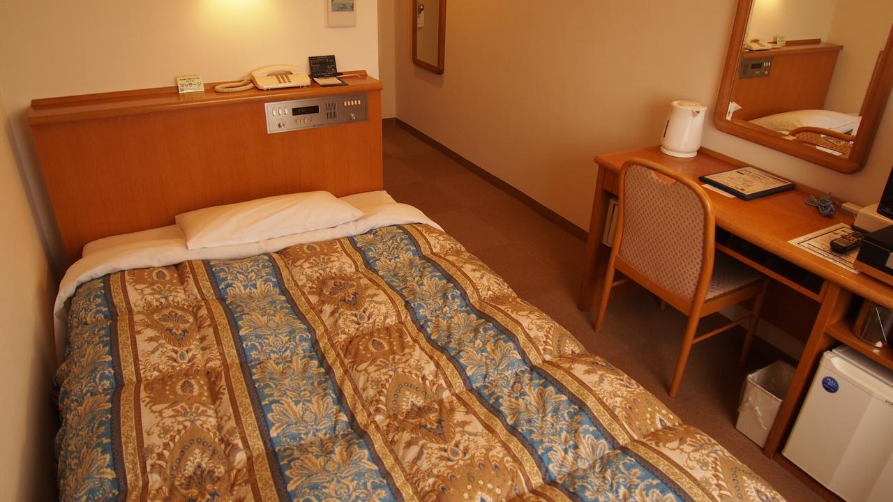Persimmon Hotel Saitama Exterior photo